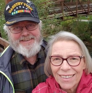 Meet your Posher, Robin